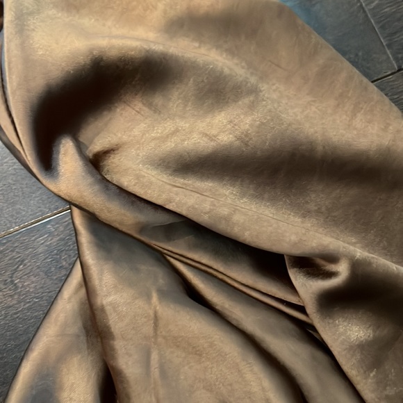OAK & FORT SATIN MIDI BEAUTIFUL COPPER COLOUR - Picture 2 of 3